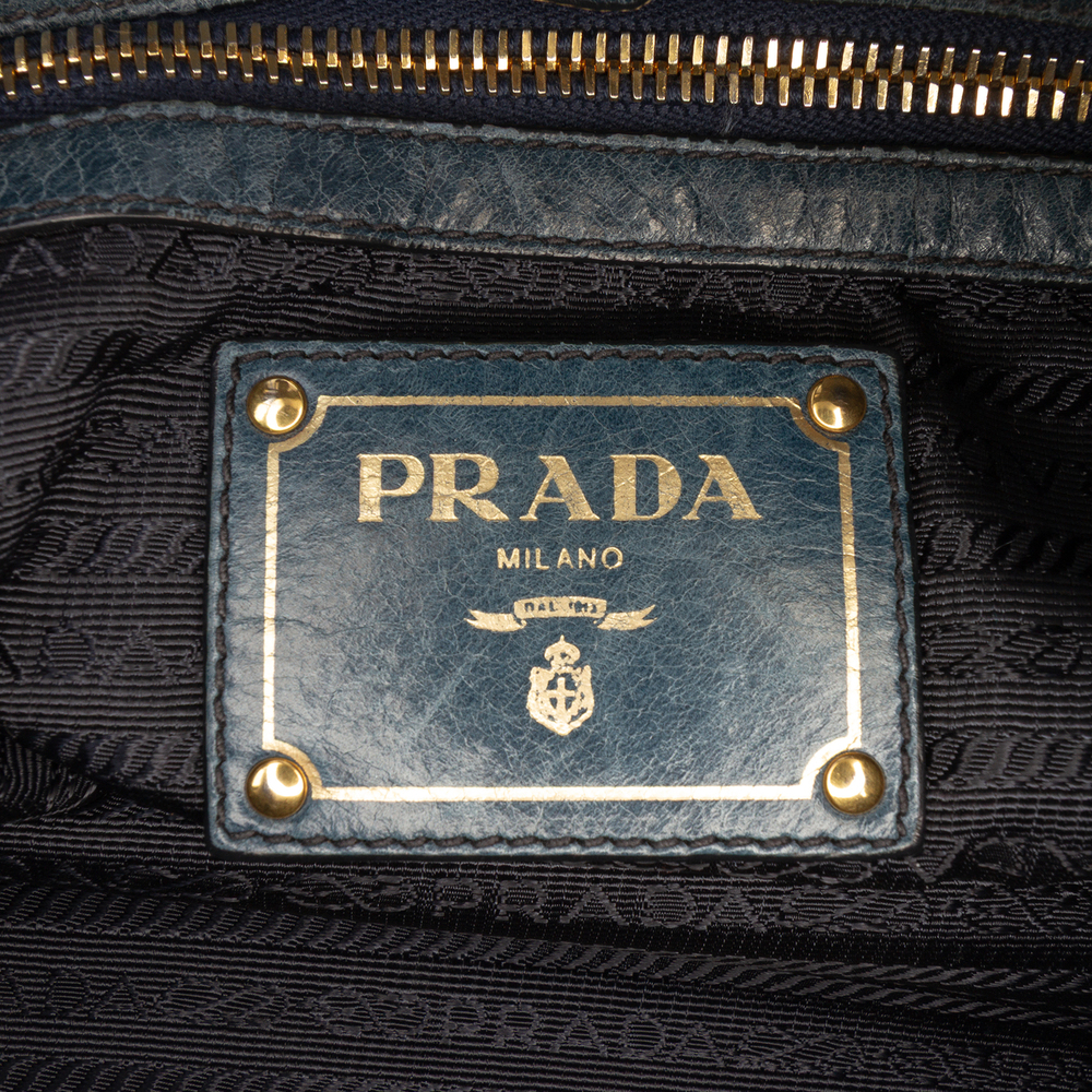 Pre-Loved Prada Vitello Daino Hobo - Picture 5 of 10